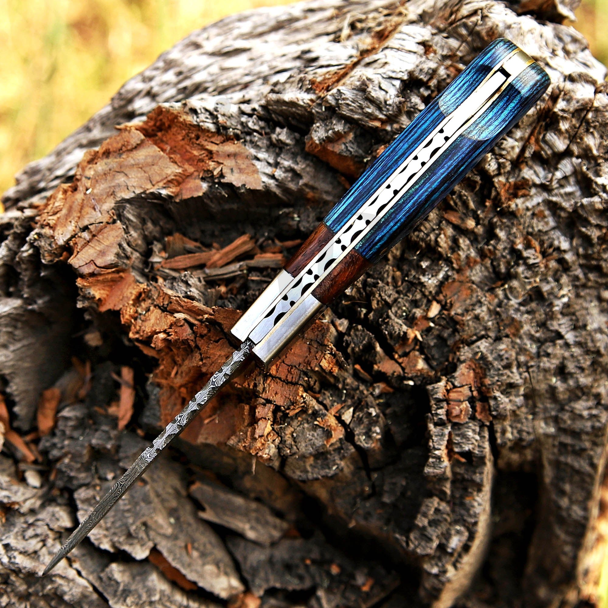 Handmade Damascus Pocket Folding Knife With Handle Of Pakka Wood - Tracker Knife 7.5 at best price in USA - majesticblades.com