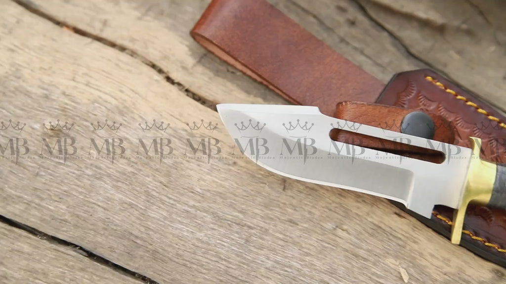 Majestic Handmade D2 Skinner Knife Sharp blade With Stag Horn Handle and with leather cover at best price in USA - 8 Inch - majesticblades.com
